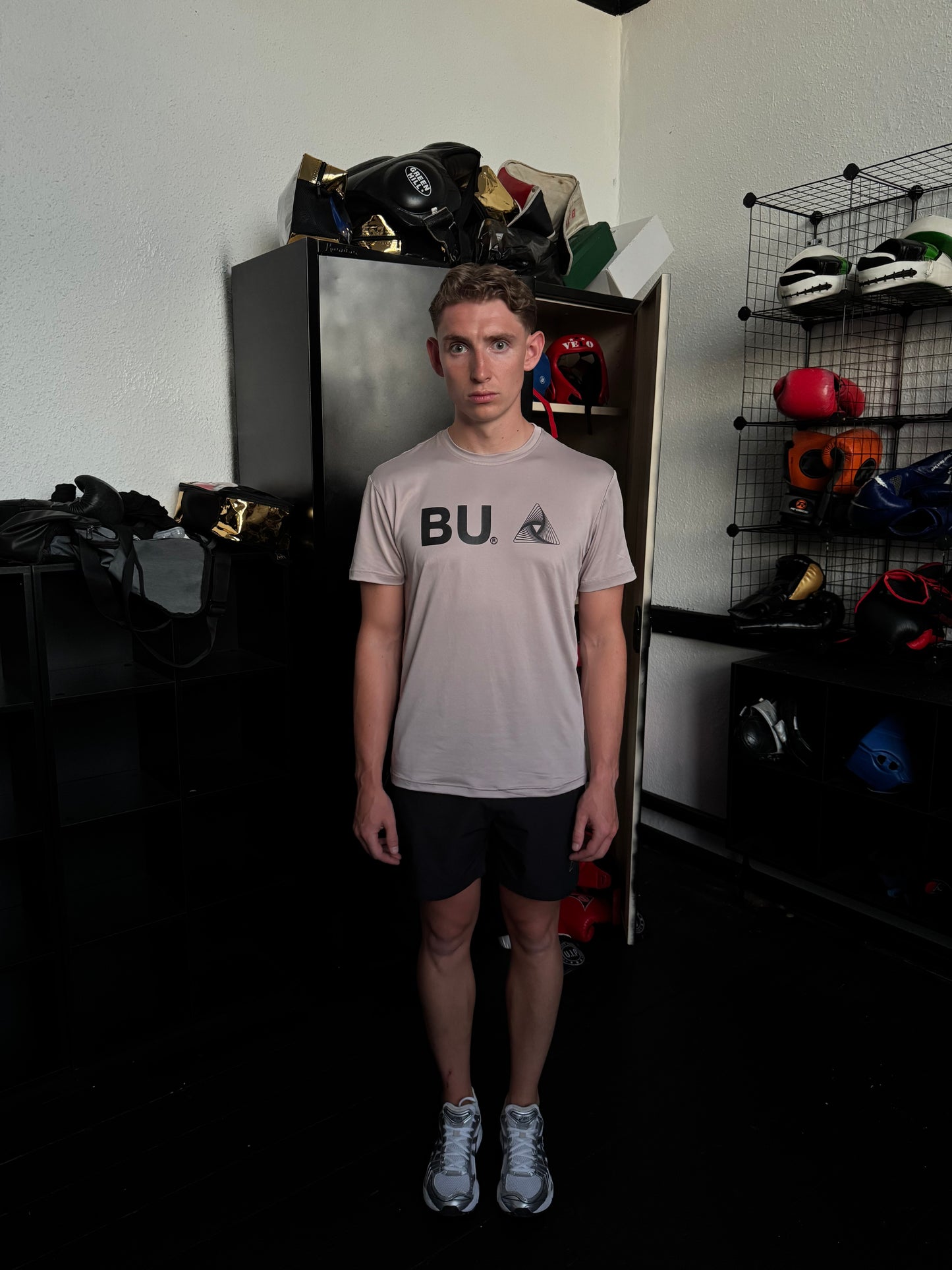 Front logo Tshirt