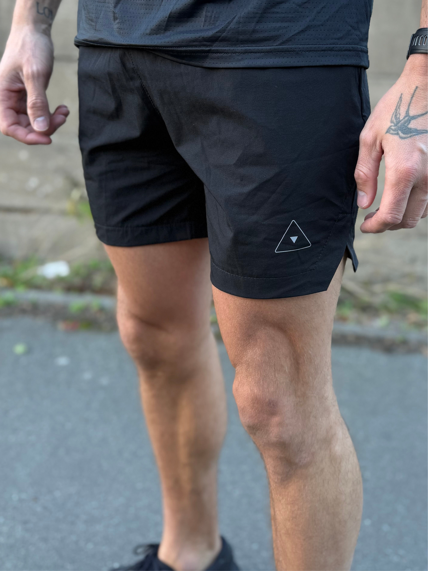 Holo Edition Black shorts